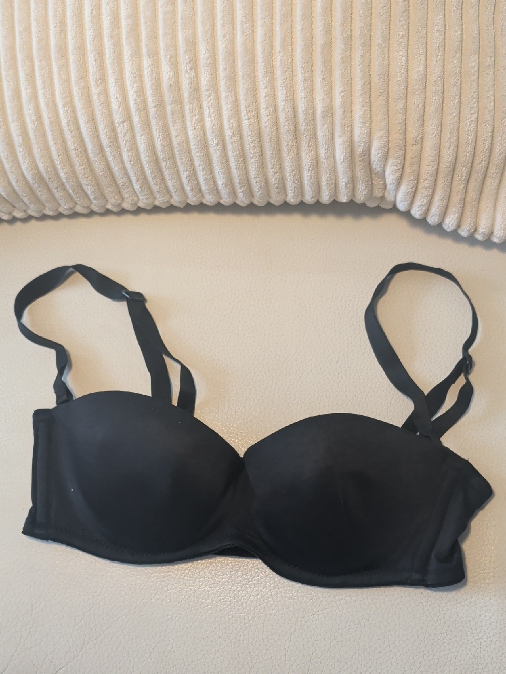 La Perla Black Convertible Strapless Molded Bra